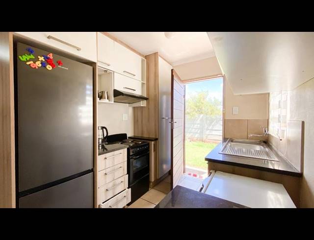 3 BEDROOM HOUSE FOR SALE IN SKY CITY